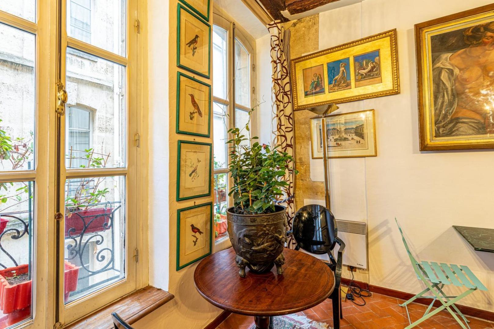 Guestready - Bel Apt Moderne Pour 2 Pres Du Louvre Parijs